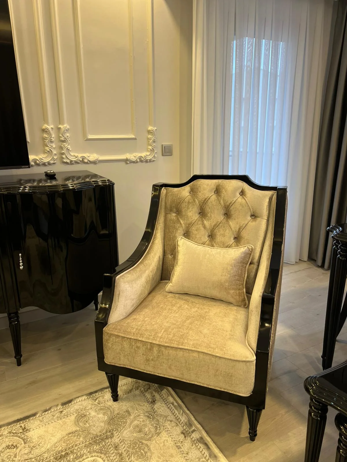 Masarati Luxury Sofa Set — 4