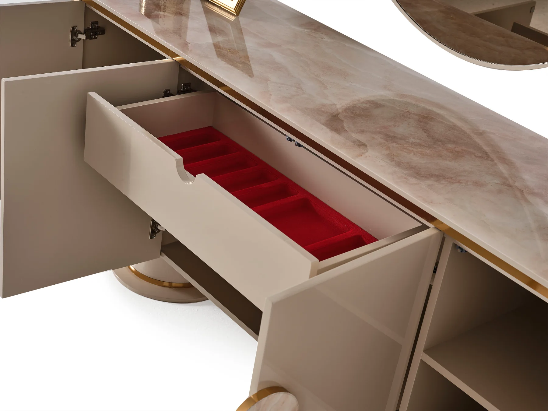 Cartier Yemek Odası Takımı — 7